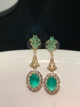 Elizabeth Earring